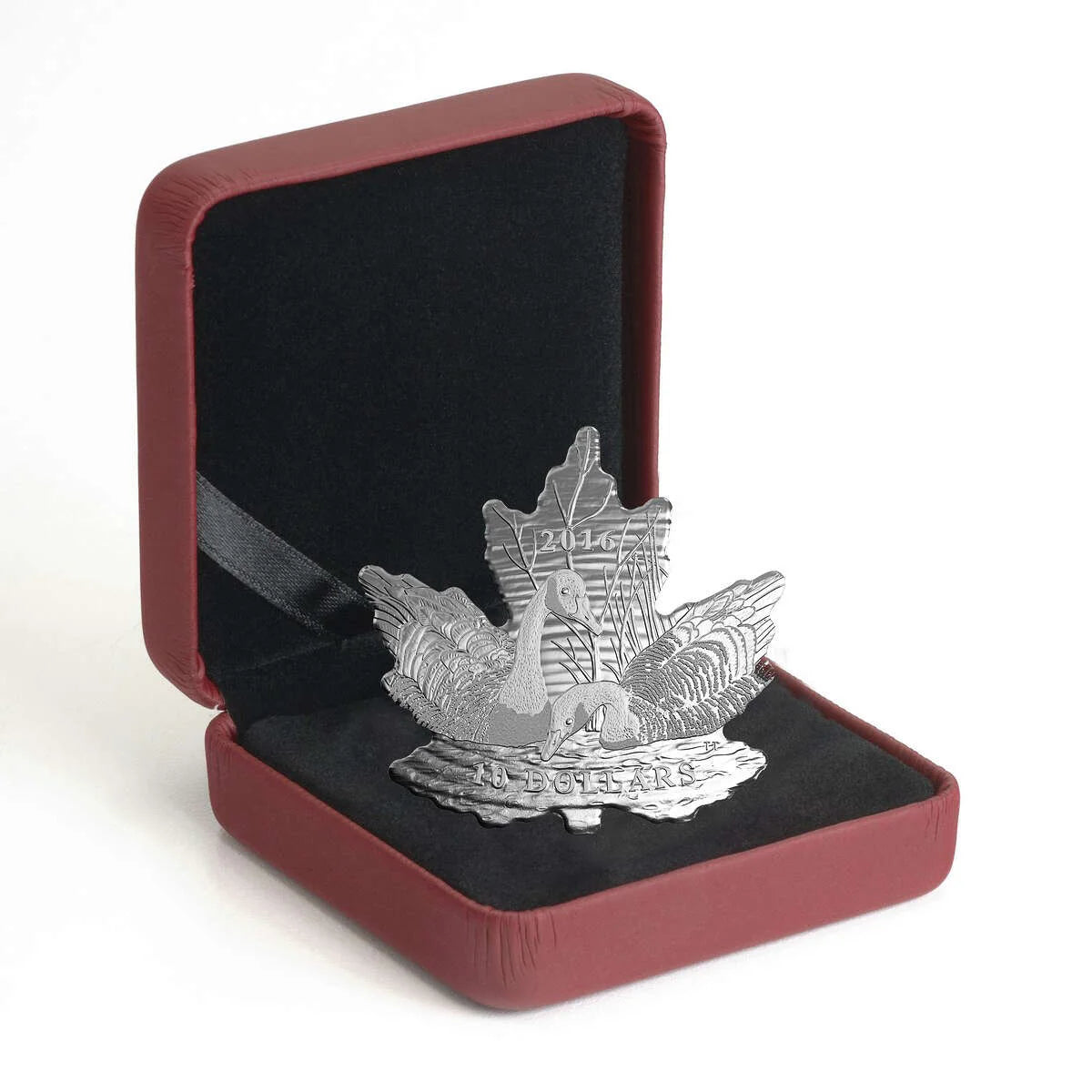 1/2 oz 2016 $10 Maple Leaf Silhouette: Canada Geese - Pure Silver Coin